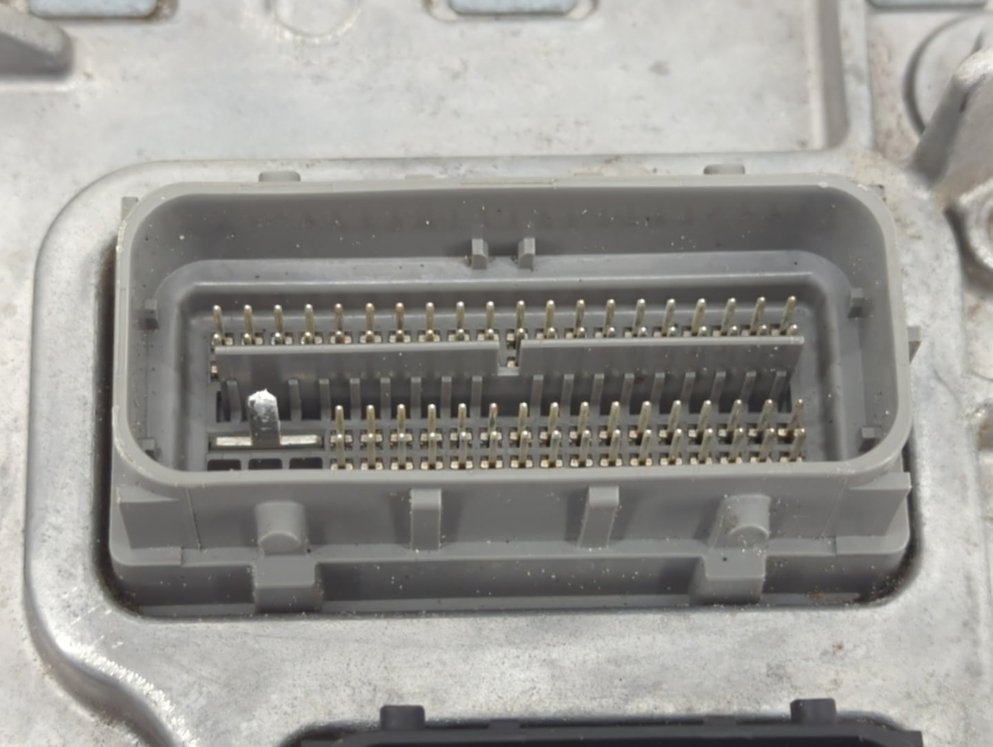 2018-2019 Chevrolet Malibu PCM Engine Control Computer ECU ECM PCU OEM P/N:039045703 12699666 Fits Fits 2018 2019 OEM Used A