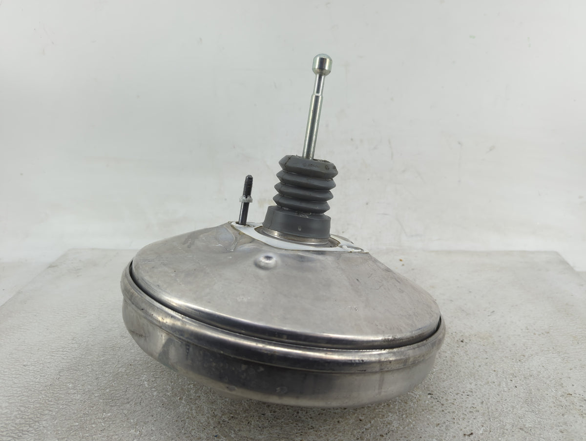 2016-2021 Chevrolet Malibu Power Brake Booster Oem 1382839 - Oemusedautoparts1.com