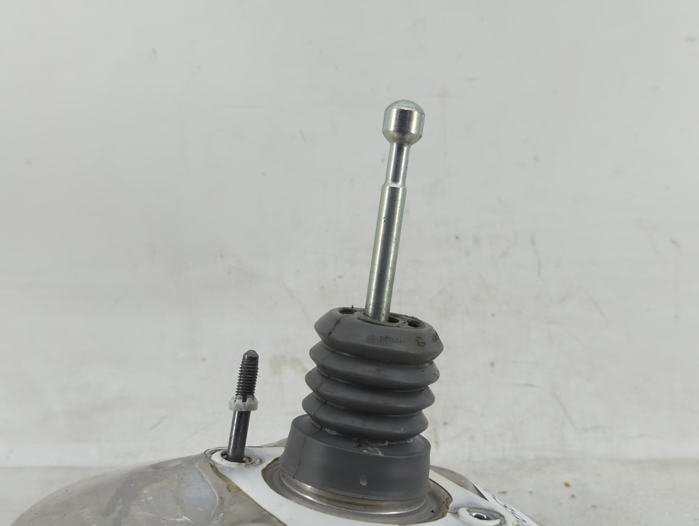 2016-2021 Chevrolet Malibu Power Brake Booster Oem 1382839 - Oemusedautoparts1.com