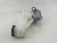 2016-2021 Chevrolet Malibu Brake Master Cylinder 1383246 - Oemusedautoparts1.com