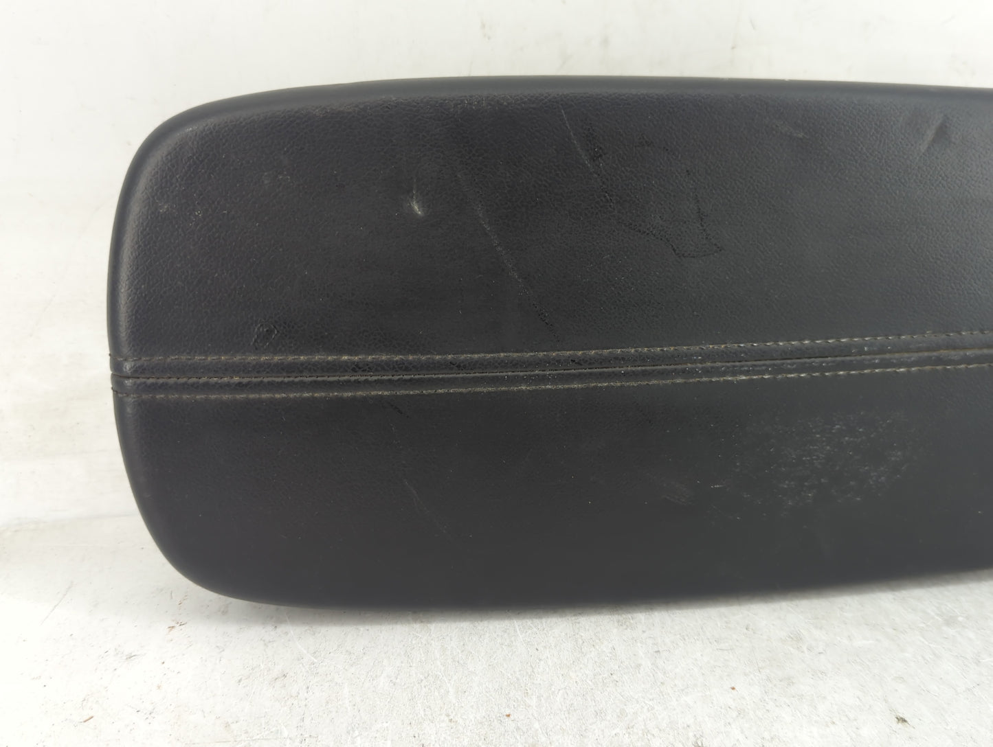 2019 Chevrolet Malibu Center Console Armrest Cover Lid Fits OEM Used Auto Parts - Oemusedautoparts1.com