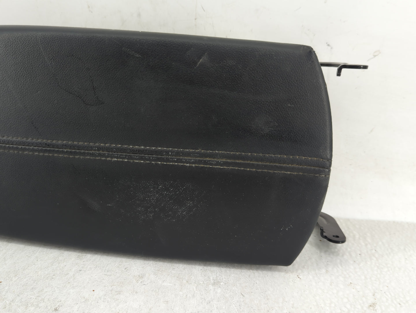 2019 Chevrolet Malibu Center Console Armrest Cover Lid Fits OEM Used Auto Parts - Oemusedautoparts1.com