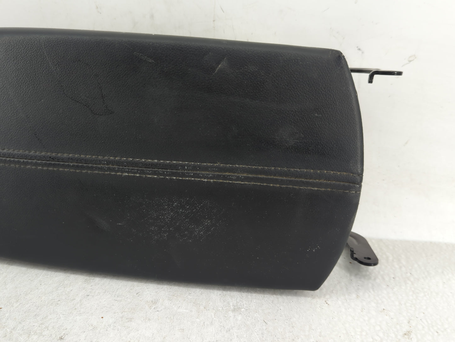 2019 Chevrolet Malibu Center Console Armrest Cover Lid Fits OEM Used Auto Parts - Oemusedautoparts1.com