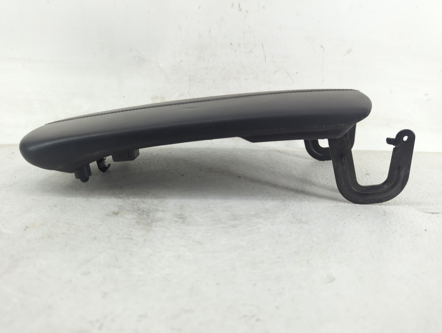 2019 Chevrolet Malibu Center Console Armrest Cover Lid Fits OEM Used Auto Parts - Oemusedautoparts1.com