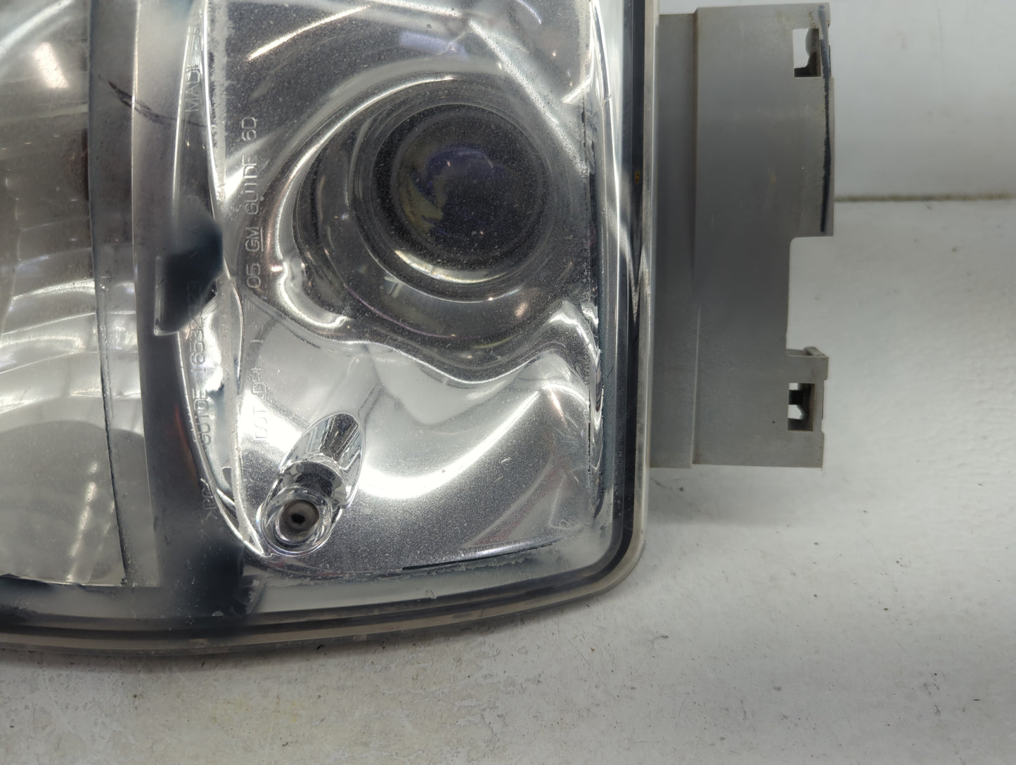 2019-2022 Chevrolet Malibu Passenger Right Oem Fog Light Lamp - Oemusedautoparts1.com