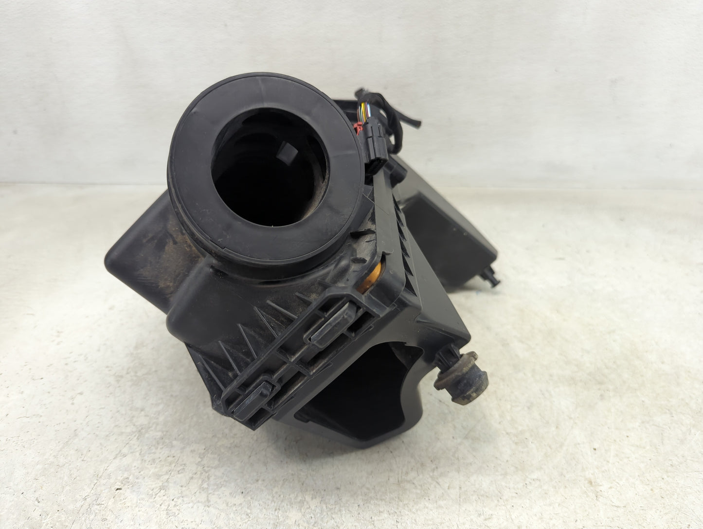 2016-2021 Chevrolet Malibu Air Cleaner Intake-duct Hose Tube 1390274 - Oemusedautoparts1.com