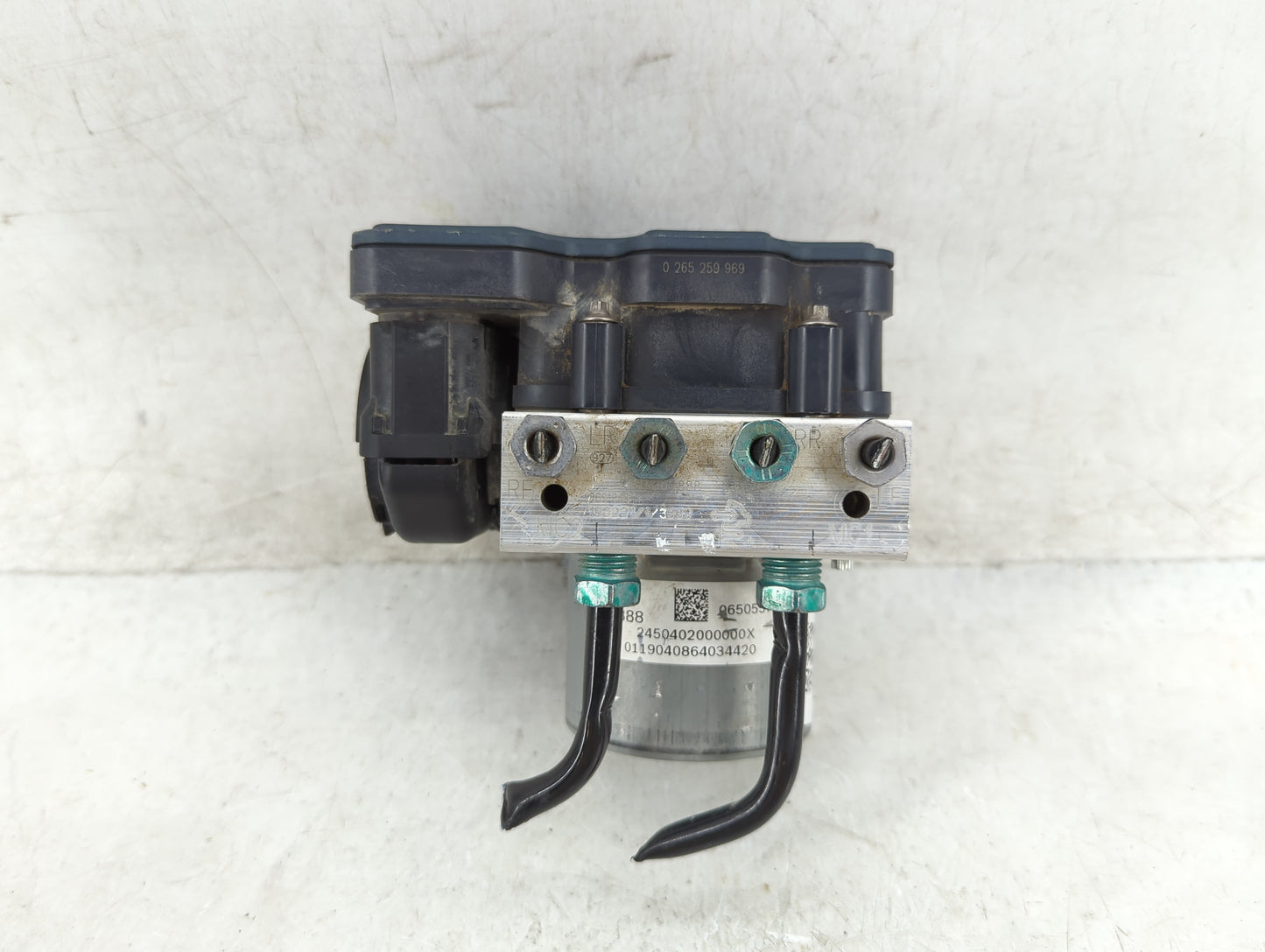 2019-2021 Chevrolet Malibu ABS Pump Control Module Replacement P/N:0 265 259 969 Fits Fits 2019 2020 2021 OEM Used Auto Part