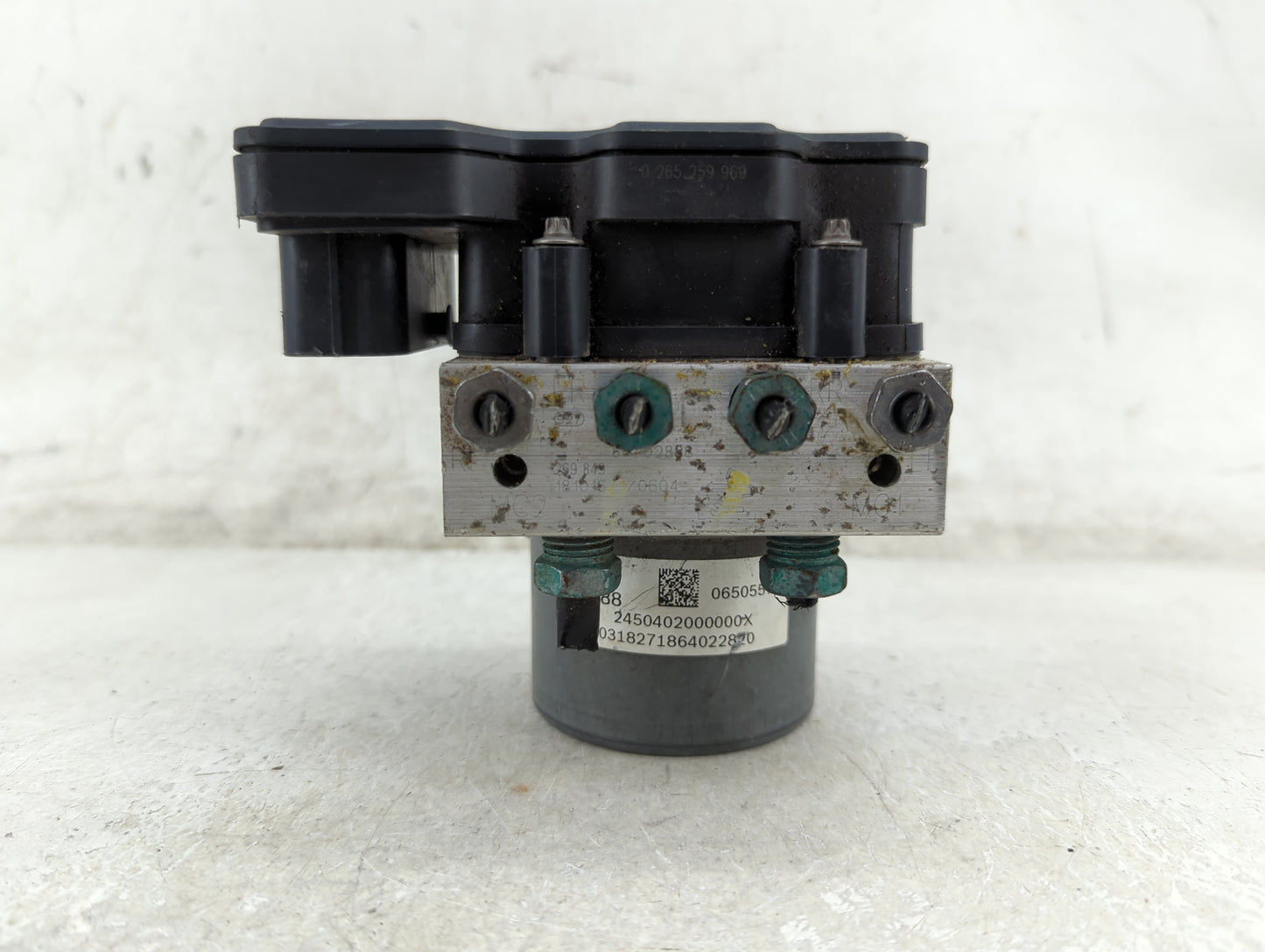 2019-2021 Chevrolet Malibu ABS Pump Control Module Replacement P/N:0 265 259 969 Fits Fits 2019 2020 2021 OEM Used Auto Part