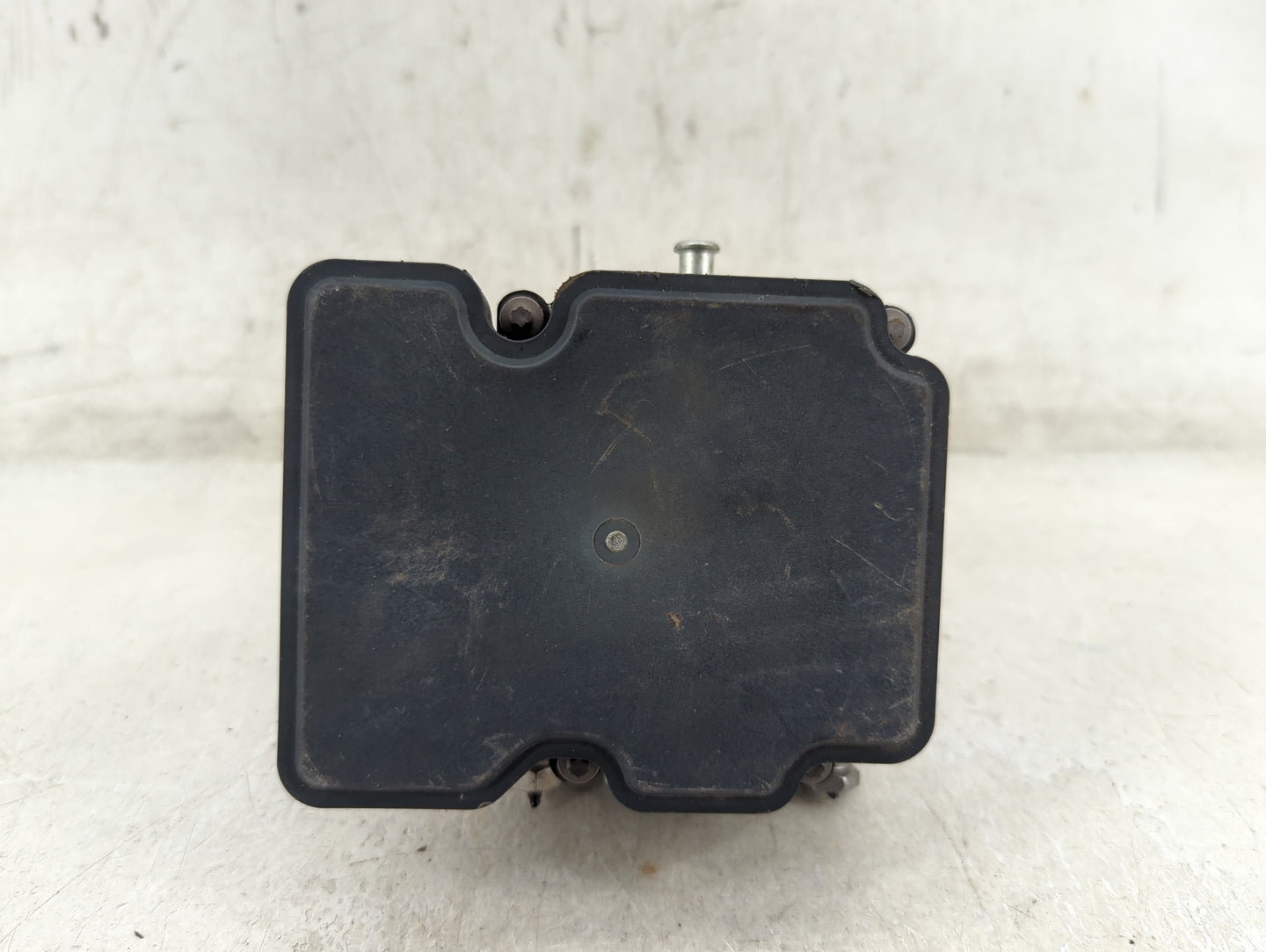 2019-2021 Chevrolet Malibu ABS Pump Control Module Replacement P/N:0 265 259 969 Fits Fits 2019 2020 2021 OEM Used Auto Part