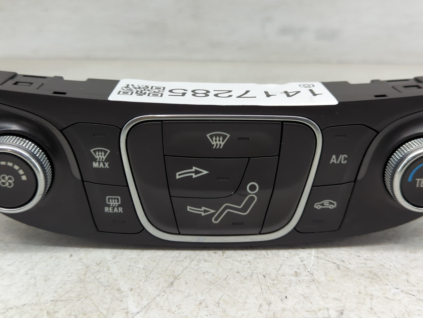2019-2021 Chevrolet Malibu Climate Control Module Temperature AC/Heater Replacement P/N:000235226 84426651 Fits OEM Used Aut