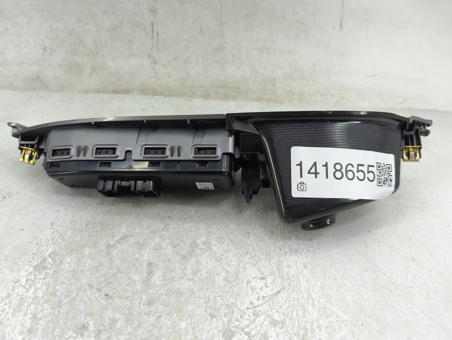 2016-2021 Chevrolet Malibu Master Power Window Switch Replacement Driver Side Left P/N:84151774 Fits OEM Used Auto Parts - O