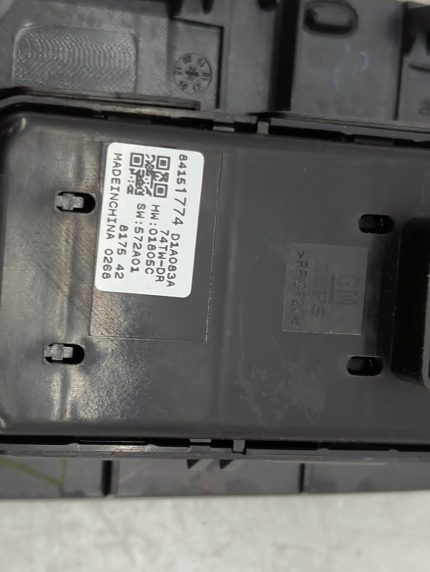 2016-2021 Chevrolet Malibu Master Power Window Switch Replacement Driver Side Left P/N:84151774 Fits OEM Used Auto Parts - O