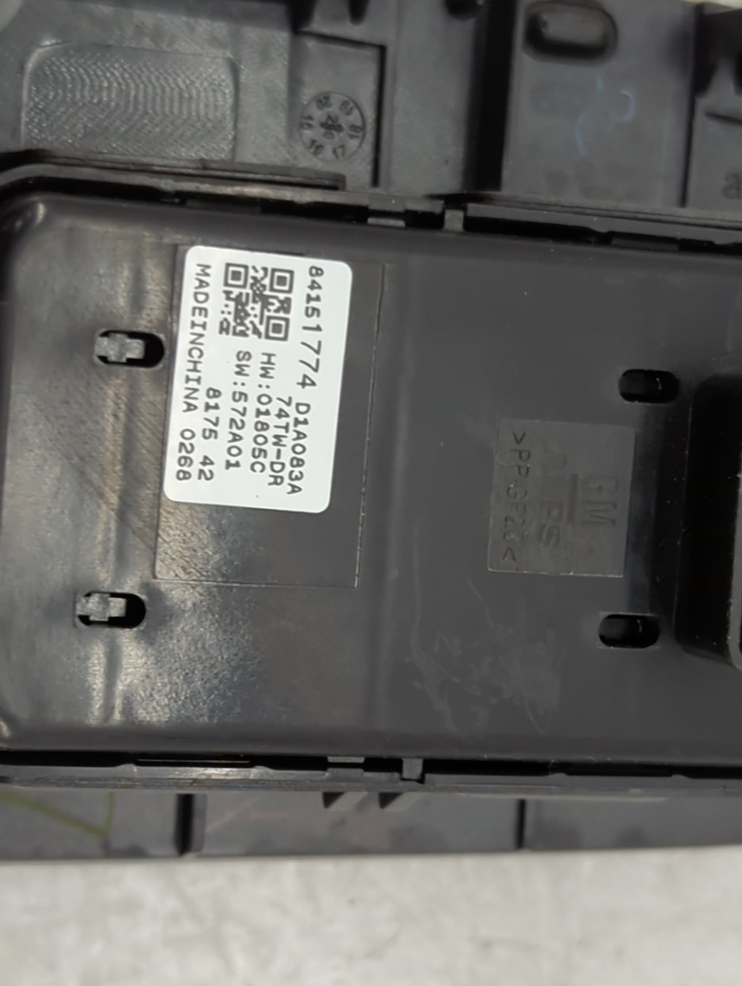2016-2021 Chevrolet Malibu Master Power Window Switch Replacement Driver Side Left P/N:84151774 Fits OEM Used Auto Parts - O