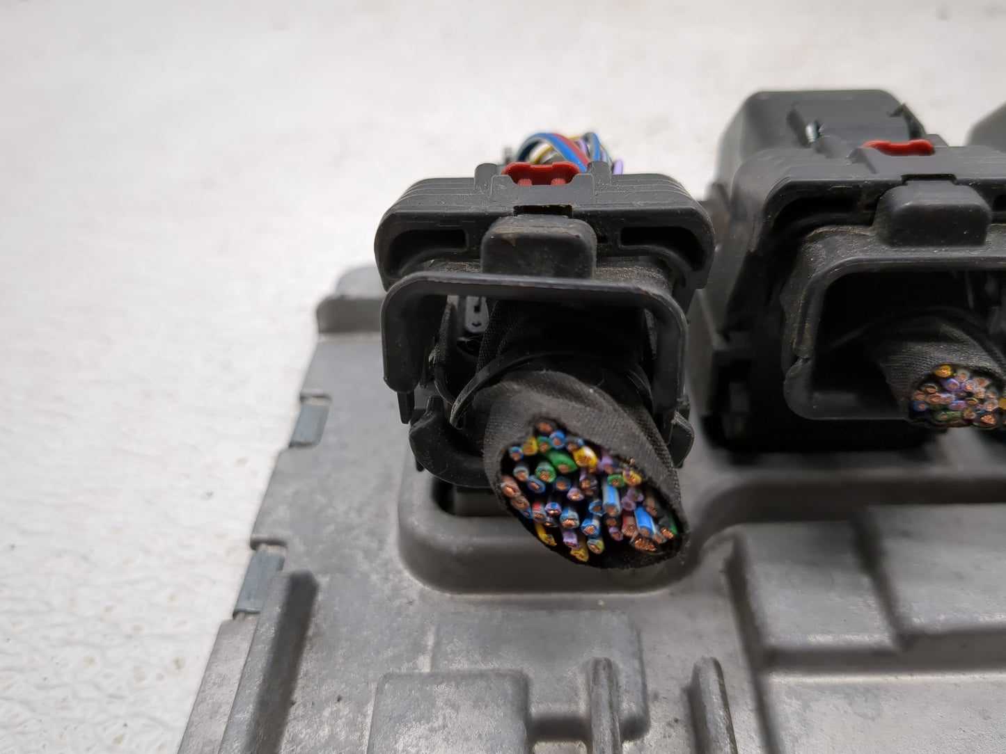 2018-2019 Chevrolet Malibu PCM Engine Control Computer ECU ECM PCU OEM P/N:12699666 Fits Fits 2018 2019 OEM Used Auto Parts 