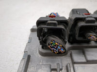 2018-2019 Chevrolet Malibu PCM Engine Control Computer ECU ECM PCU OEM P/N:12699666 Fits Fits 2018 2019 OEM Used Auto Parts 