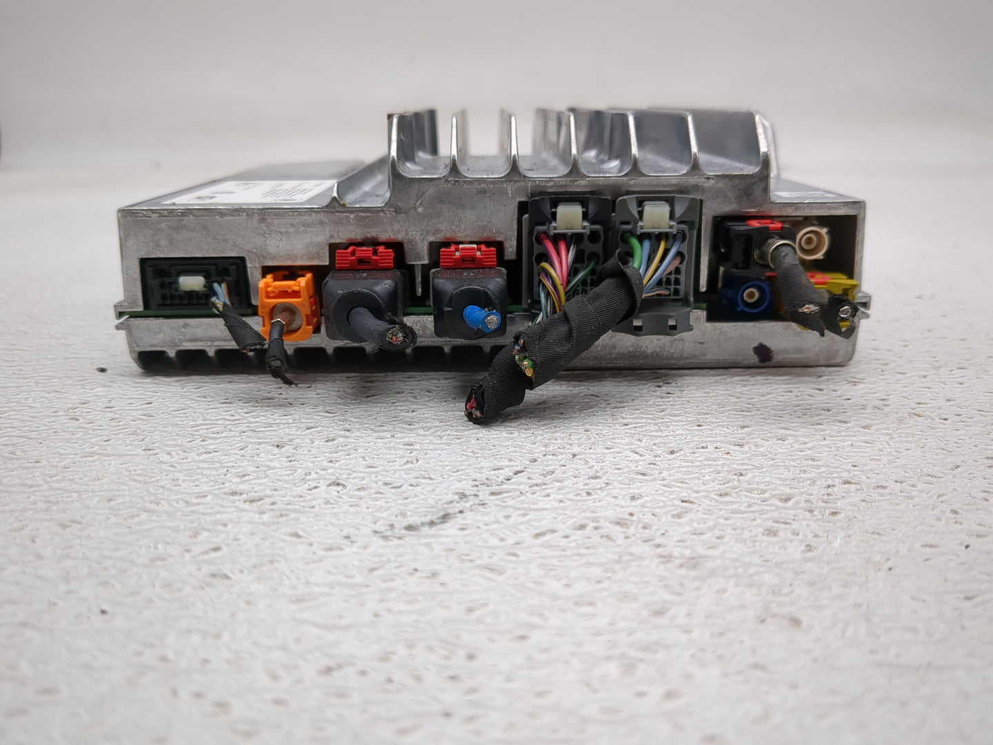 2019-2021 Chevrolet Malibu Radio Speaker Amplifier - Oemusedautoparts1.com