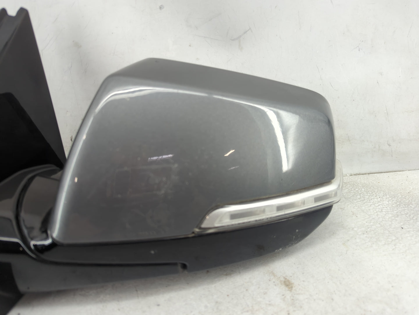 2018-2021 Chevrolet Malibu Driver Side View Mirror - Left Door Mirror OEM Used - Oemusedautoparts1.com