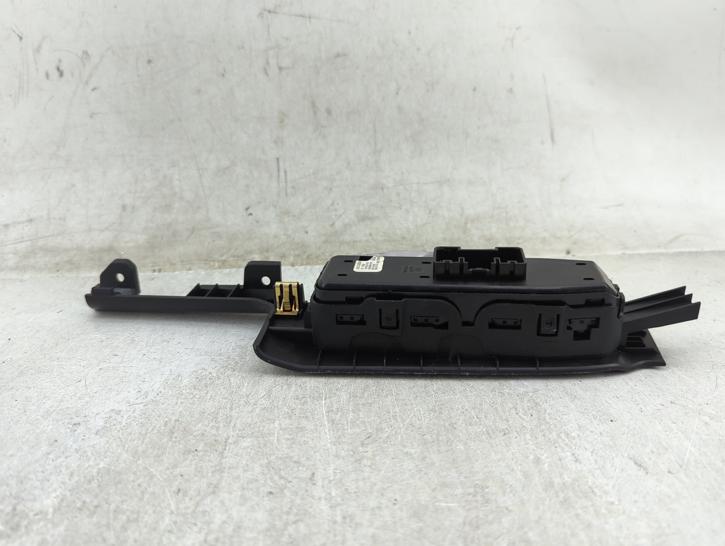 2016-2021 Chevrolet Malibu Master Power Window Switch Replacement Driver Side Left P/N:84513464 Fits OEM Used Auto Parts - O