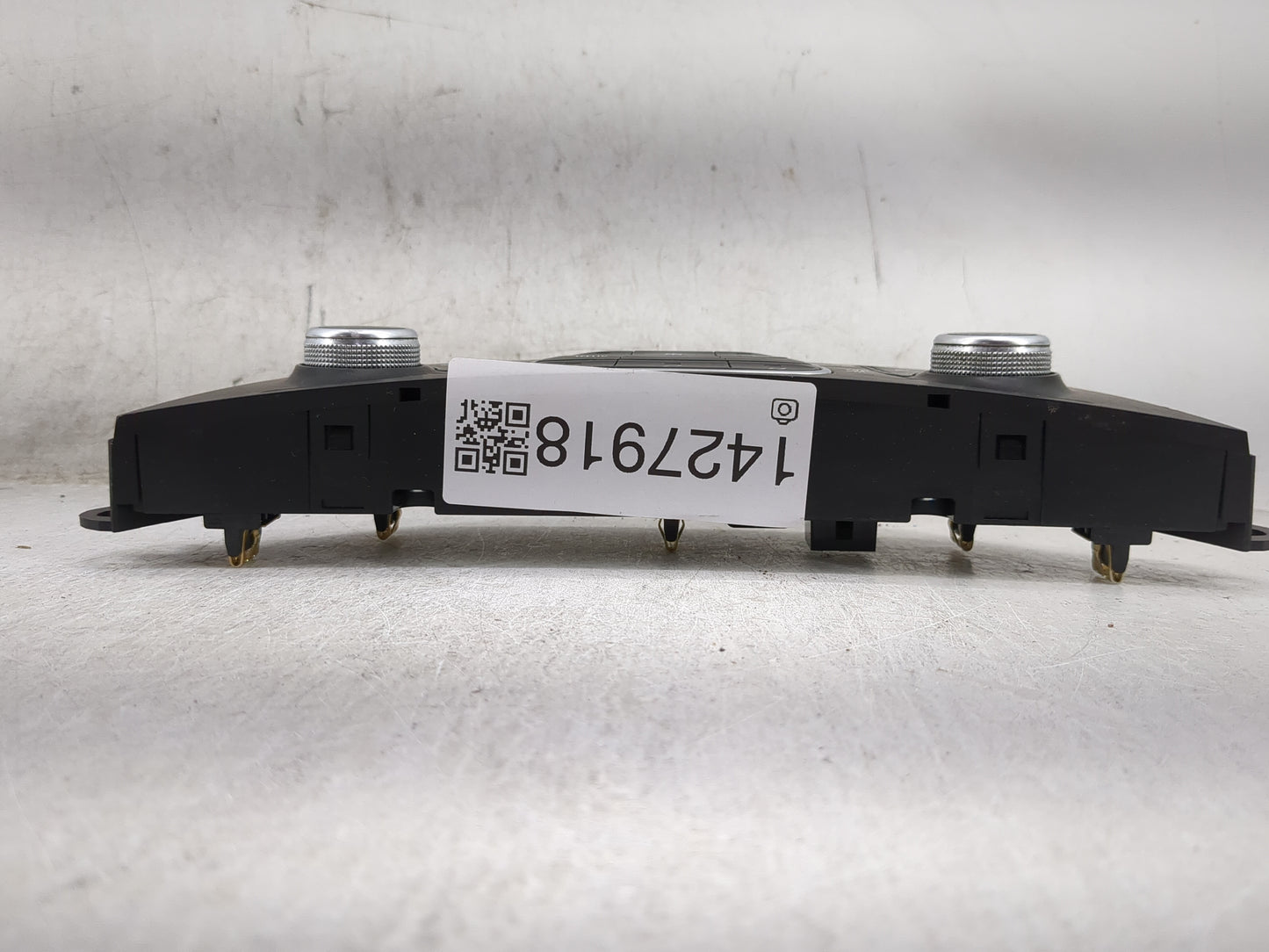 2018-2021 Chevrolet Malibu Climate Control Module Temperature AC/Heater Replacement P/N:84426649 Fits Fits 2018 2019 2020 20