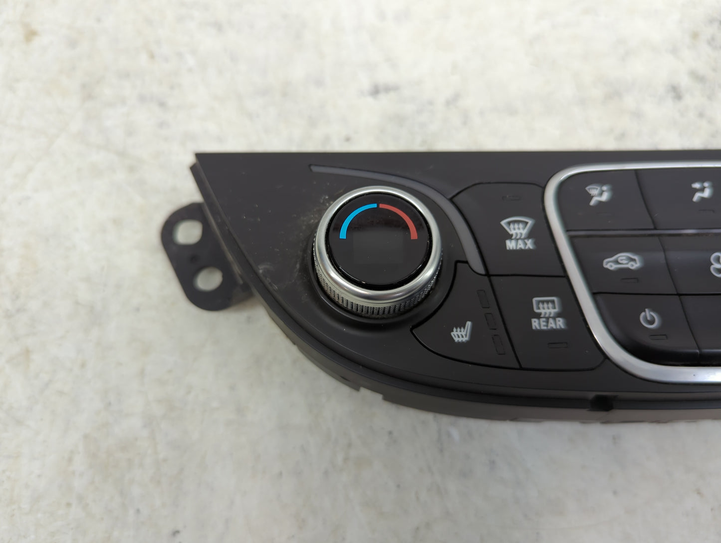 2018-2021 Chevrolet Malibu Climate Control Module Temperature AC/Heater Replacement P/N:84426649 7370200000000X Fits OEM Use