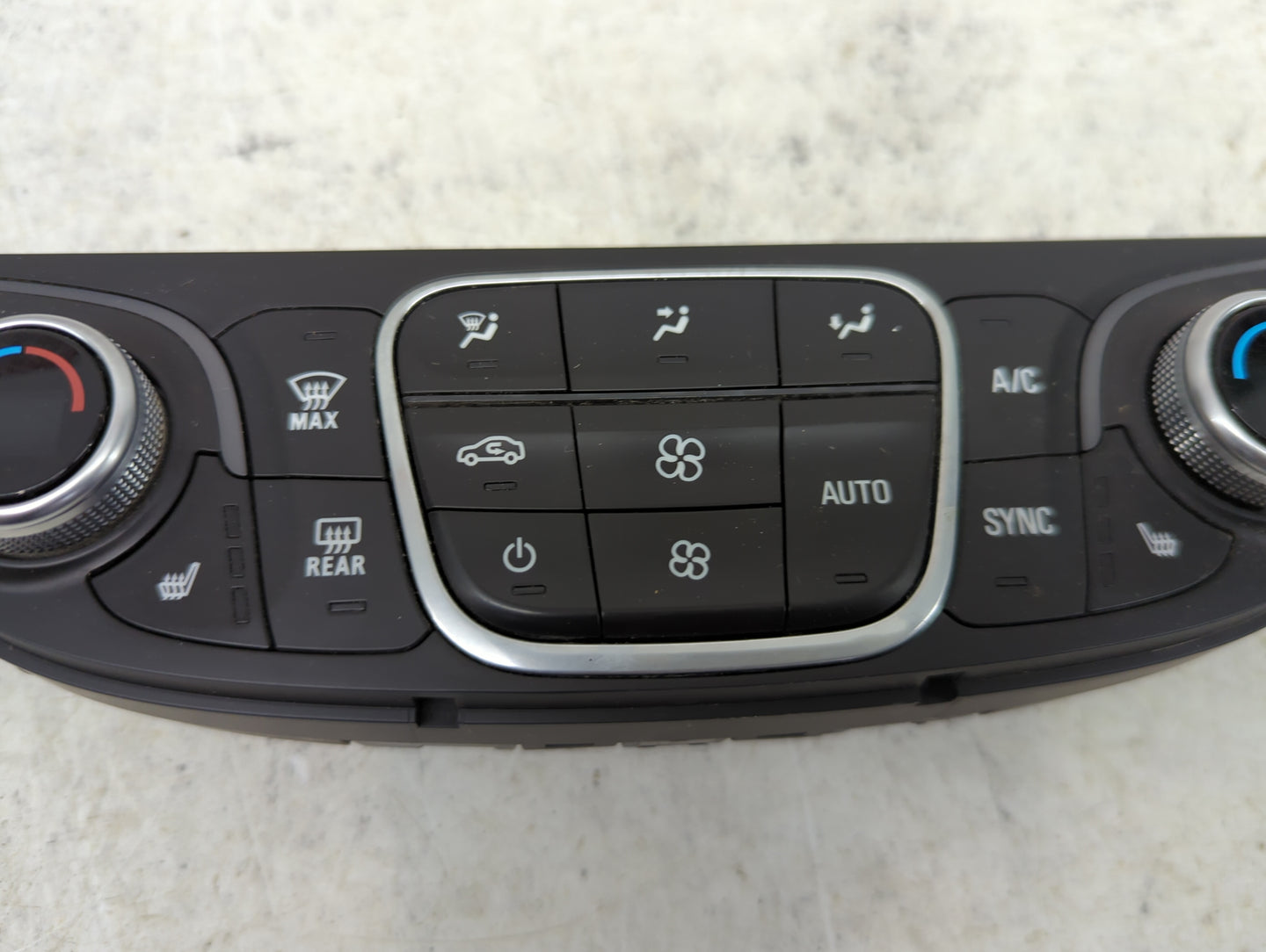 2018-2021 Chevrolet Malibu Climate Control Module Temperature AC/Heater Replacement P/N:84426649 7370200000000X Fits OEM Use