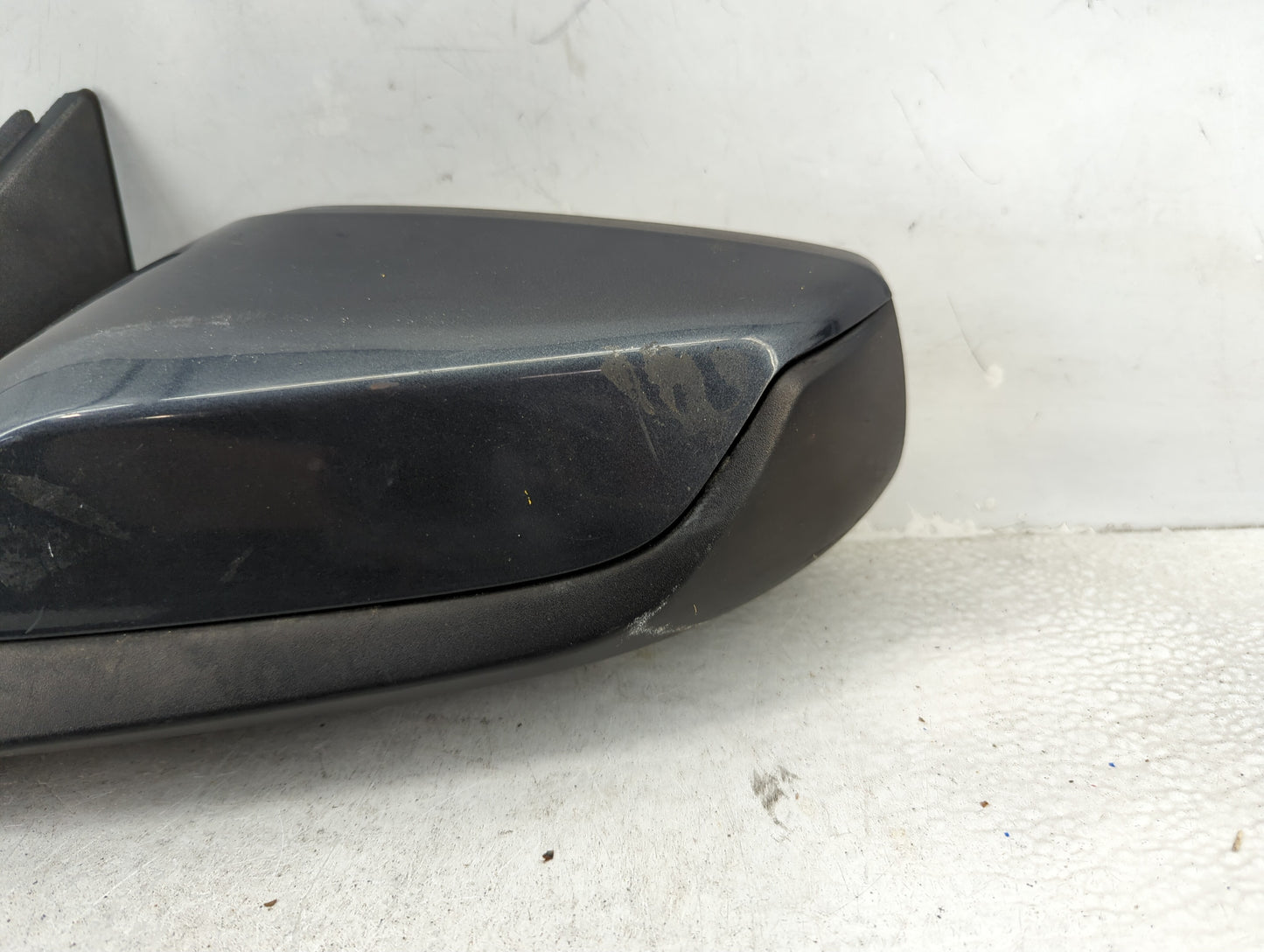 2016-2021 Chevrolet Malibu Driver Side View Mirror - Left Door Mirror OEM Used - Oemusedautoparts1.com