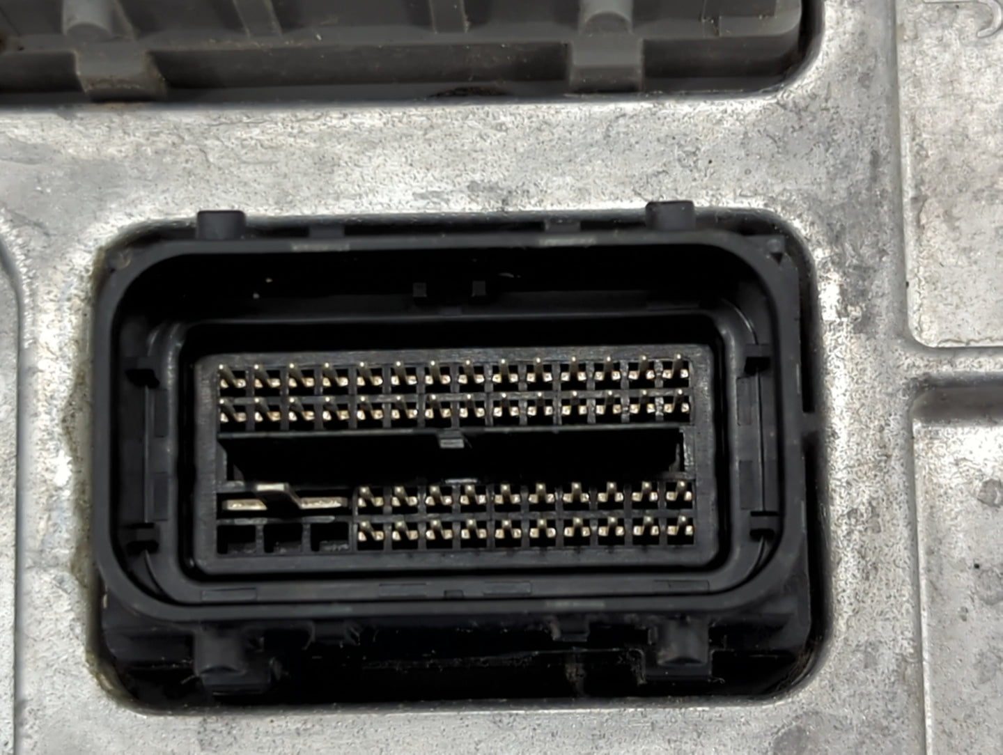 2018-2019 Chevrolet Malibu PCM Engine Control Computer ECU ECM PCU OEM P/N:A2C7477700 12699666 Fits Fits 2018 2019 OEM Used 