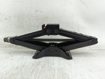 compare product 2019 Chevrolet Malibu Spare Scissor Car Jack 1431493