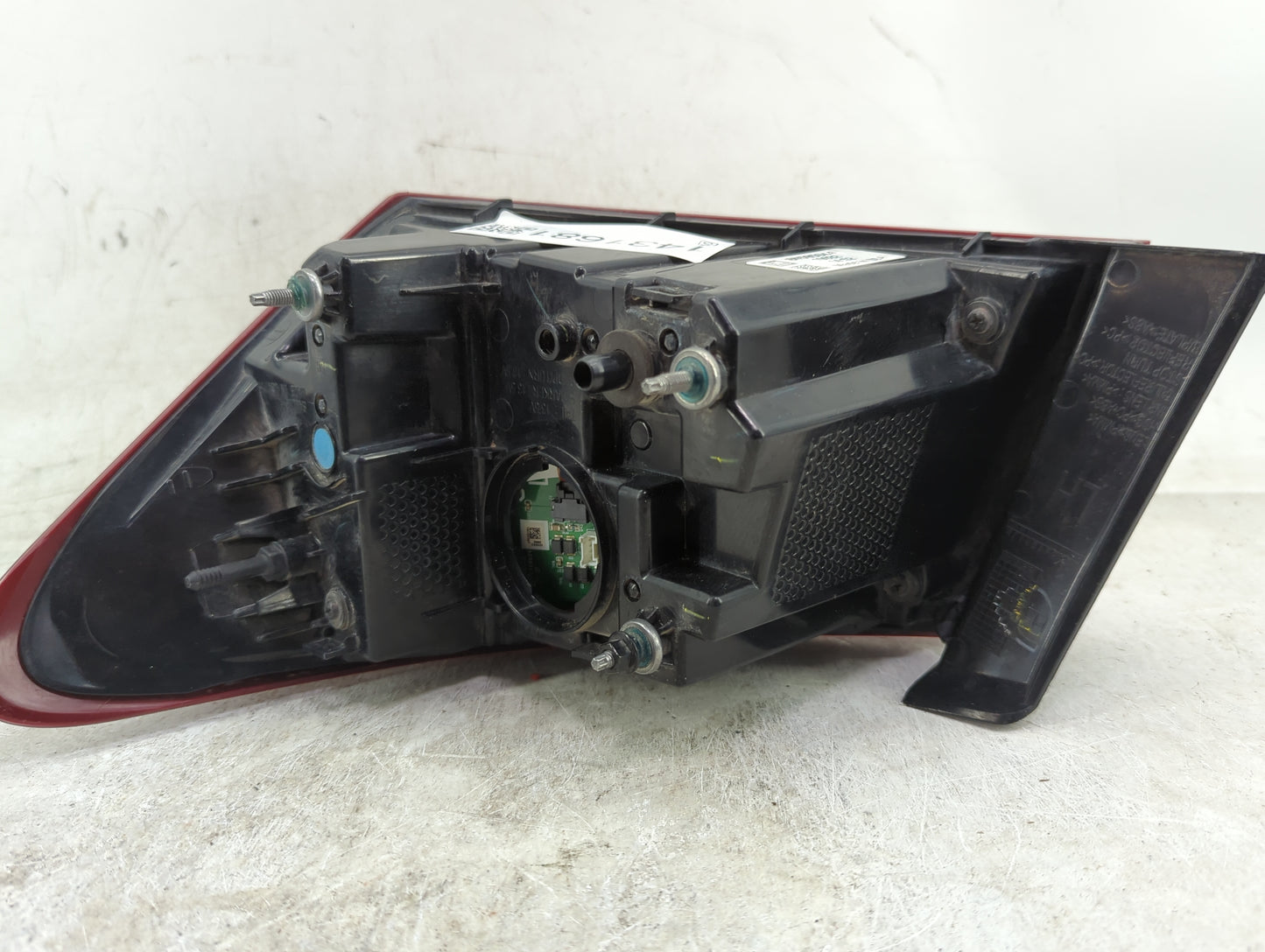2019-2021 Chevrolet Malibu Tail Light Assembly Passenger Right OEM P/N:84595944 Fits Fits 2019 2020 2021 OEM Used Auto Parts