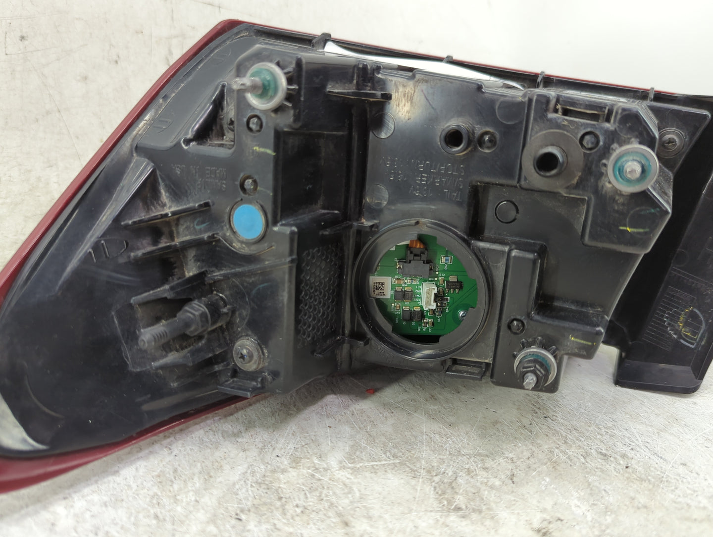 2019-2021 Chevrolet Malibu Tail Light Assembly Passenger Right OEM P/N:84595944 Fits Fits 2019 2020 2021 OEM Used Auto Parts