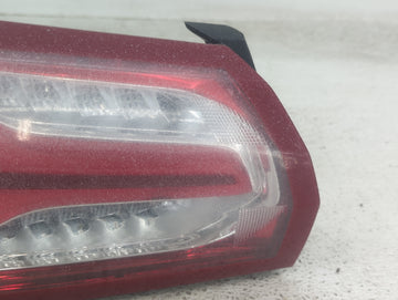 2019-2021 Chevrolet Malibu Tail Light Assembly Driver Left OEM P/N:84595944 84882377 Fits Fits 2019 2020 2021 OEM Used Auto Parts