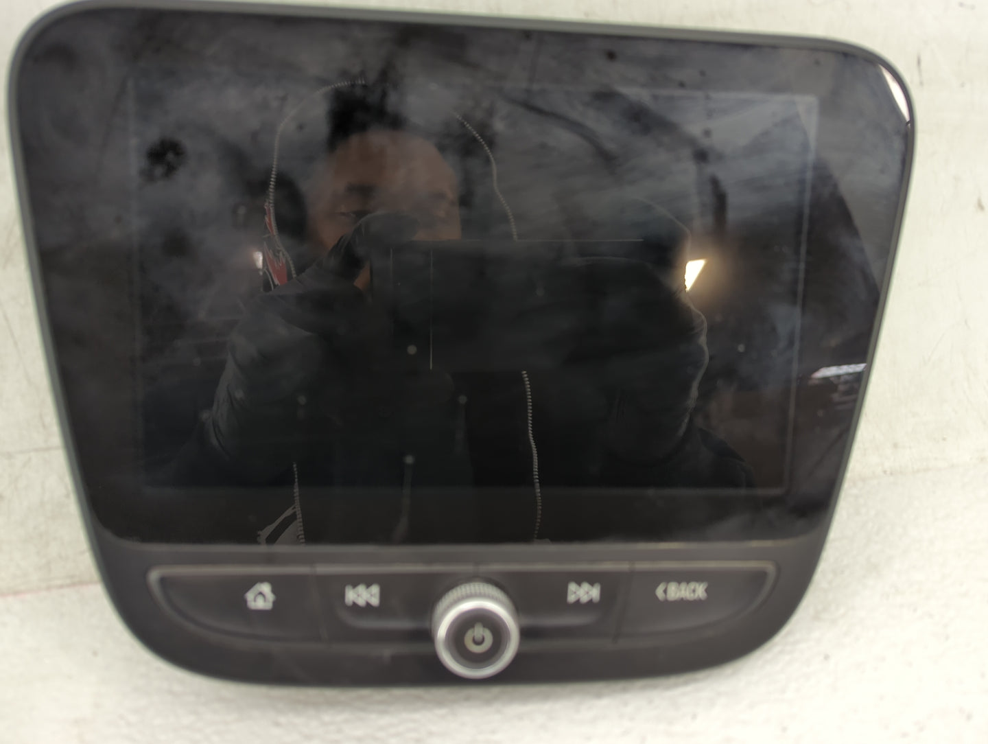 Chevrolet Malibu Information Display Screen Black - Oemusedautoparts1.com