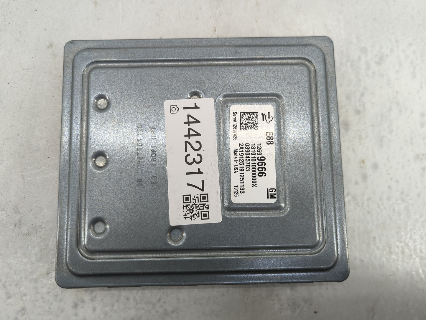 2018-2019 Chevrolet Malibu PCM Engine Control Computer ECU ECM PCU OEM P/N:12699666 12697426 Fits Fits 2018 2019 OEM Used Au
