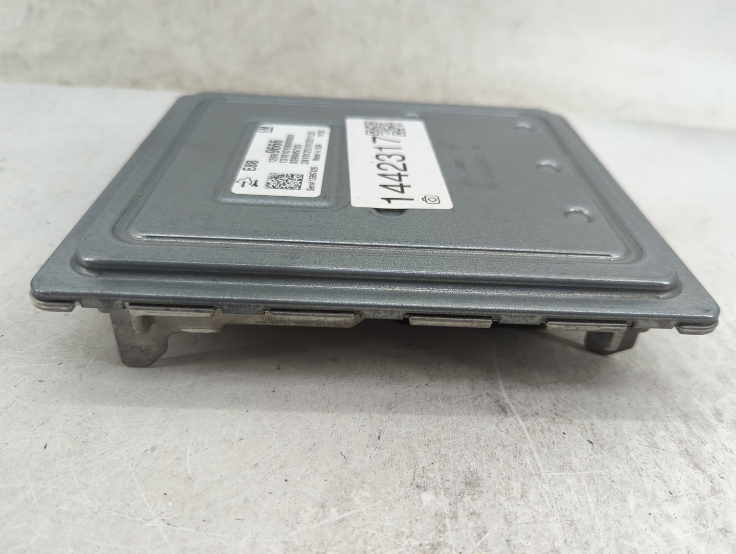 2018-2019 Chevrolet Malibu PCM Engine Control Computer ECU ECM PCU OEM P/N:12699666 12697426 Fits Fits 2018 2019 OEM Used Au