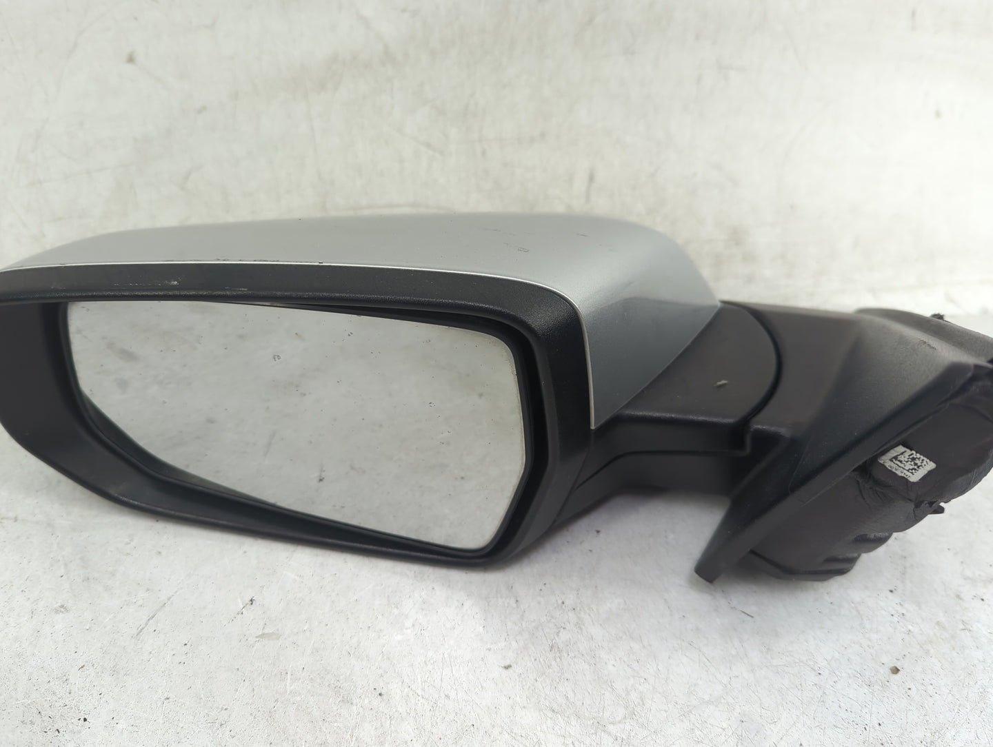 2019-2021 Chevrolet Malibu Driver Side View Mirror - Left Door Mirror OEM Used - Oemusedautoparts1.com
