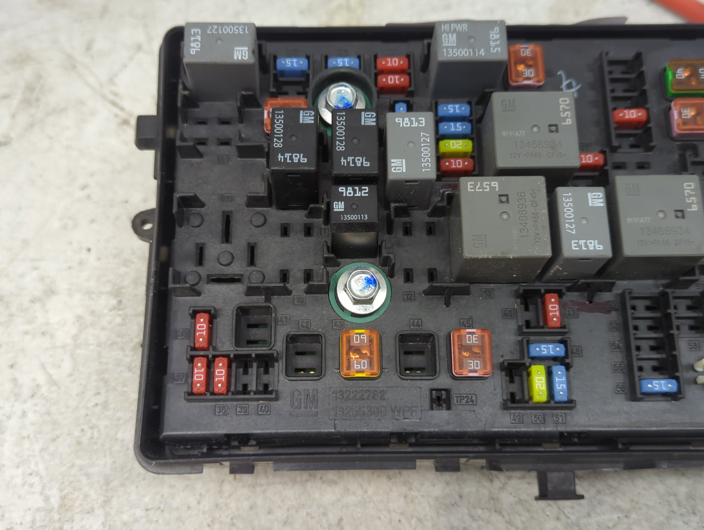 2019 Chevrolet Malibu Fusebox Fuse Box Panel Relay Module P/N:13500114 13500128, 13500127, 13500113, 13468936, 13468934 Fits