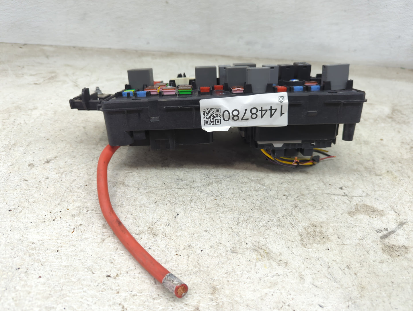 2019 Chevrolet Malibu Fusebox Fuse Box Panel Relay Module P/N:13500114 13500128, 13500127, 13500113, 13468936, 13468934 Fits