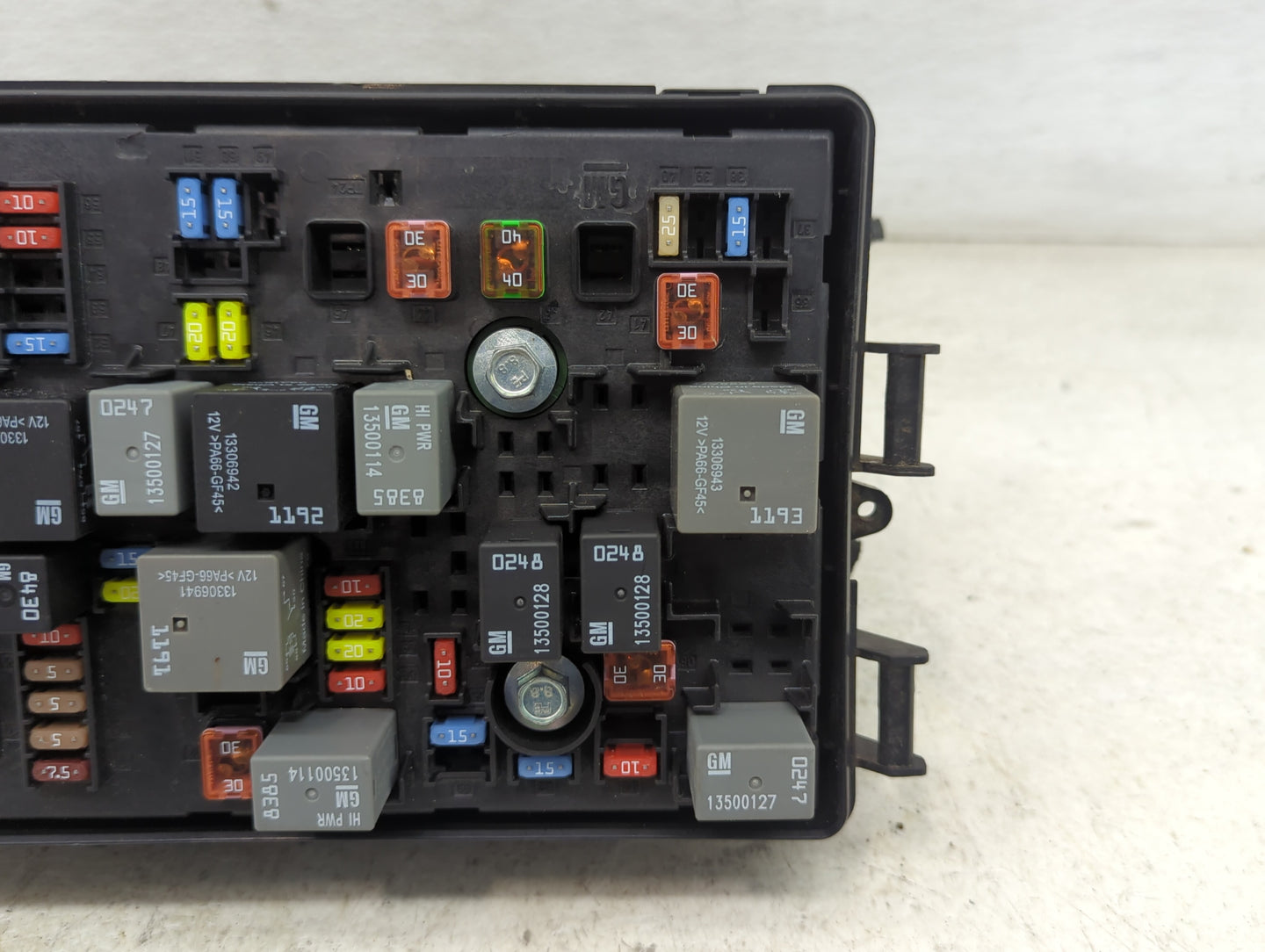 2019 Chevrolet Malibu Fusebox Fuse Box Panel Relay Module P/N:22760635_01 13306942, 13306941, 13306943, 13500127, 13500114 F