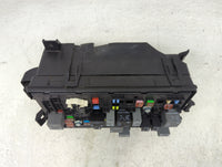 2019 Chevrolet Malibu Fusebox Fuse Box Panel Relay Module P/N:22760635_01 13306942, 13306941, 13306943, 13500127, 13500114 F