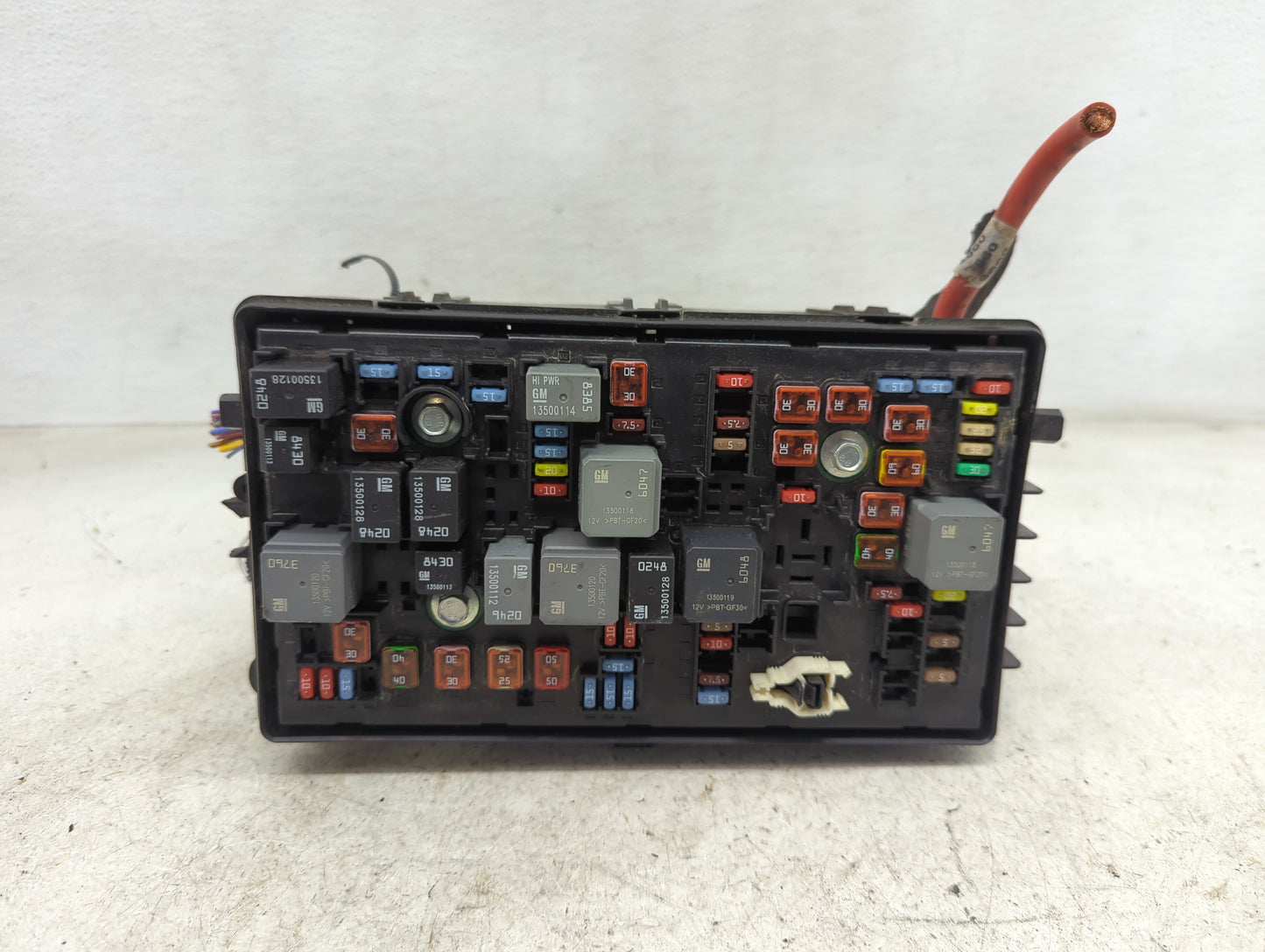 2019 Chevrolet Malibu Fusebox Fuse Box Panel Relay Module P/N:22891999 13500114, 13500128, 13500113, 13500112, 13500118 Fits