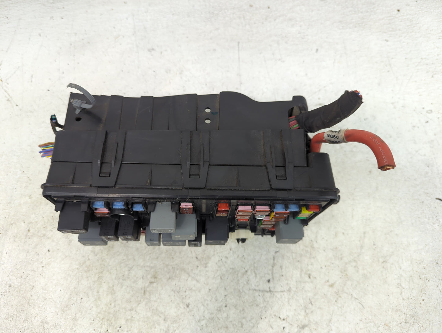 2019 Chevrolet Malibu Fusebox Fuse Box Panel Relay Module P/N:22891999 13500114, 13500128, 13500113, 13500112, 13500118 Fits