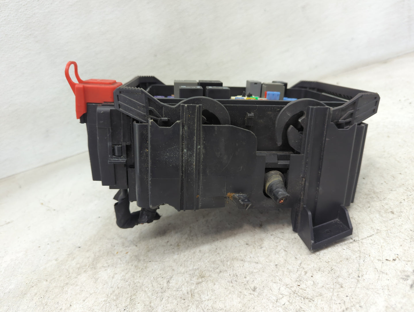 2019 Chevrolet Malibu Fusebox Fuse Box Panel Relay Module P/N:13422668 13455281, 13500127, 13500128, 13500113, 6132A33 Fits 