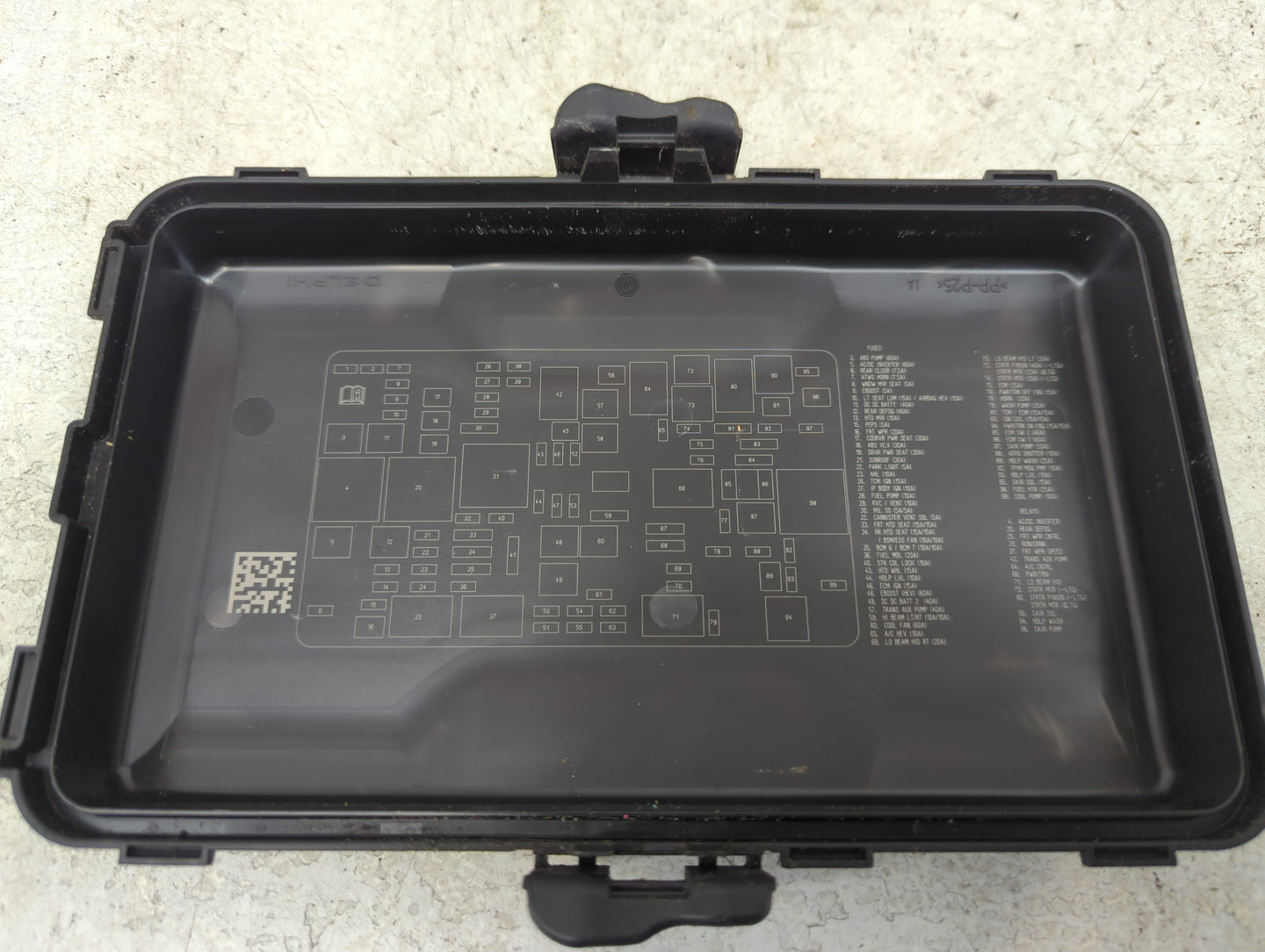 2019 Chevrolet Malibu Fusebox Fuse Box Panel Relay Module P/N:13422668 13455281, 13500127, 13500128, 13500113, 6132A33 Fits 