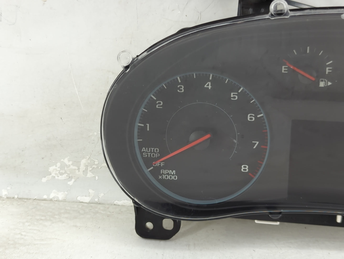 2019 Chevrolet Malibu Instrument Cluster Speedometer Gauges P/N:84524327 6218277A43270165 Miles: Fits OEM Used Auto Parts - 