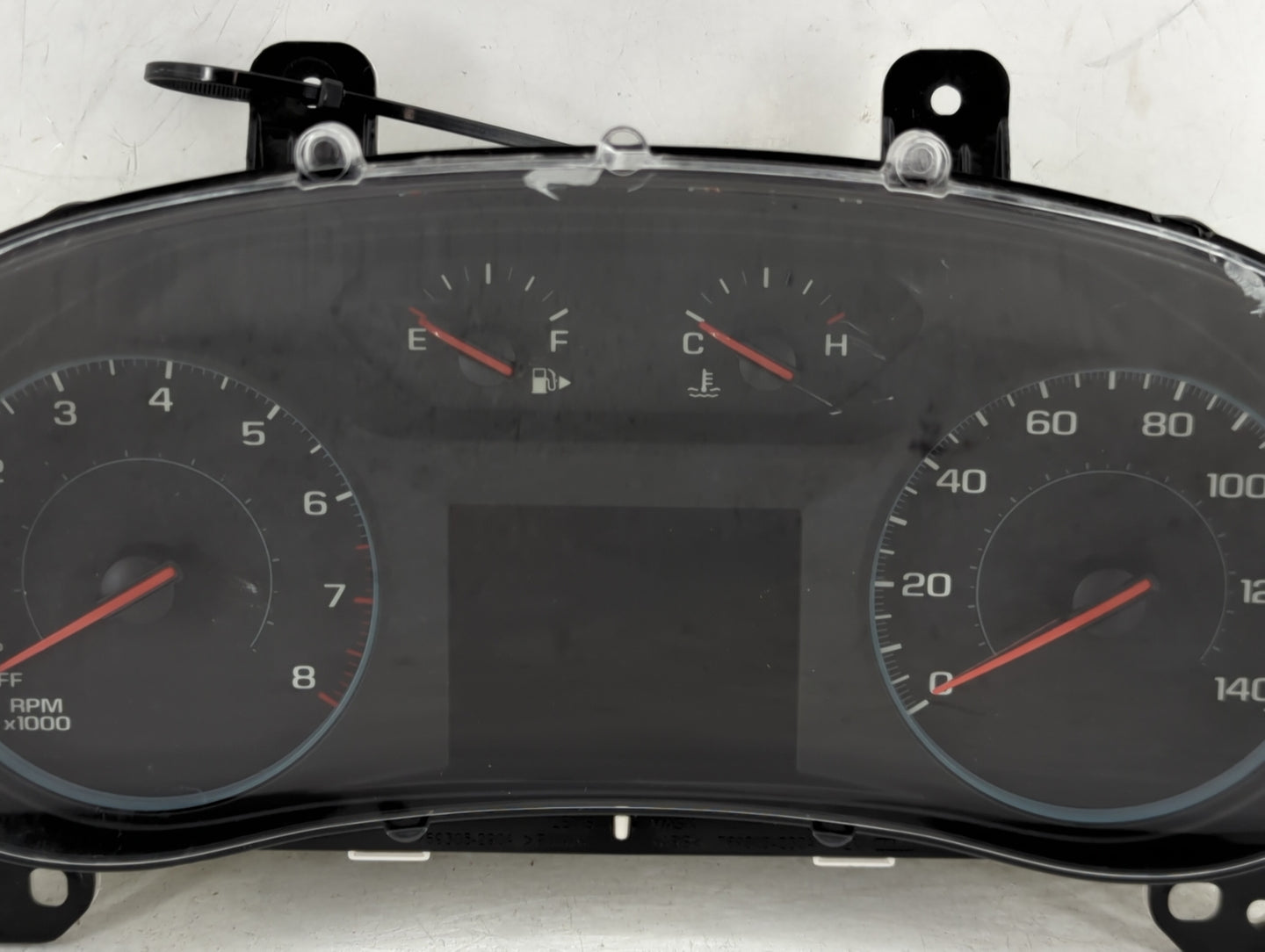2019 Chevrolet Malibu Instrument Cluster Speedometer Gauges P/N:84524327 6218277A43270165 Miles: Fits OEM Used Auto Parts - 