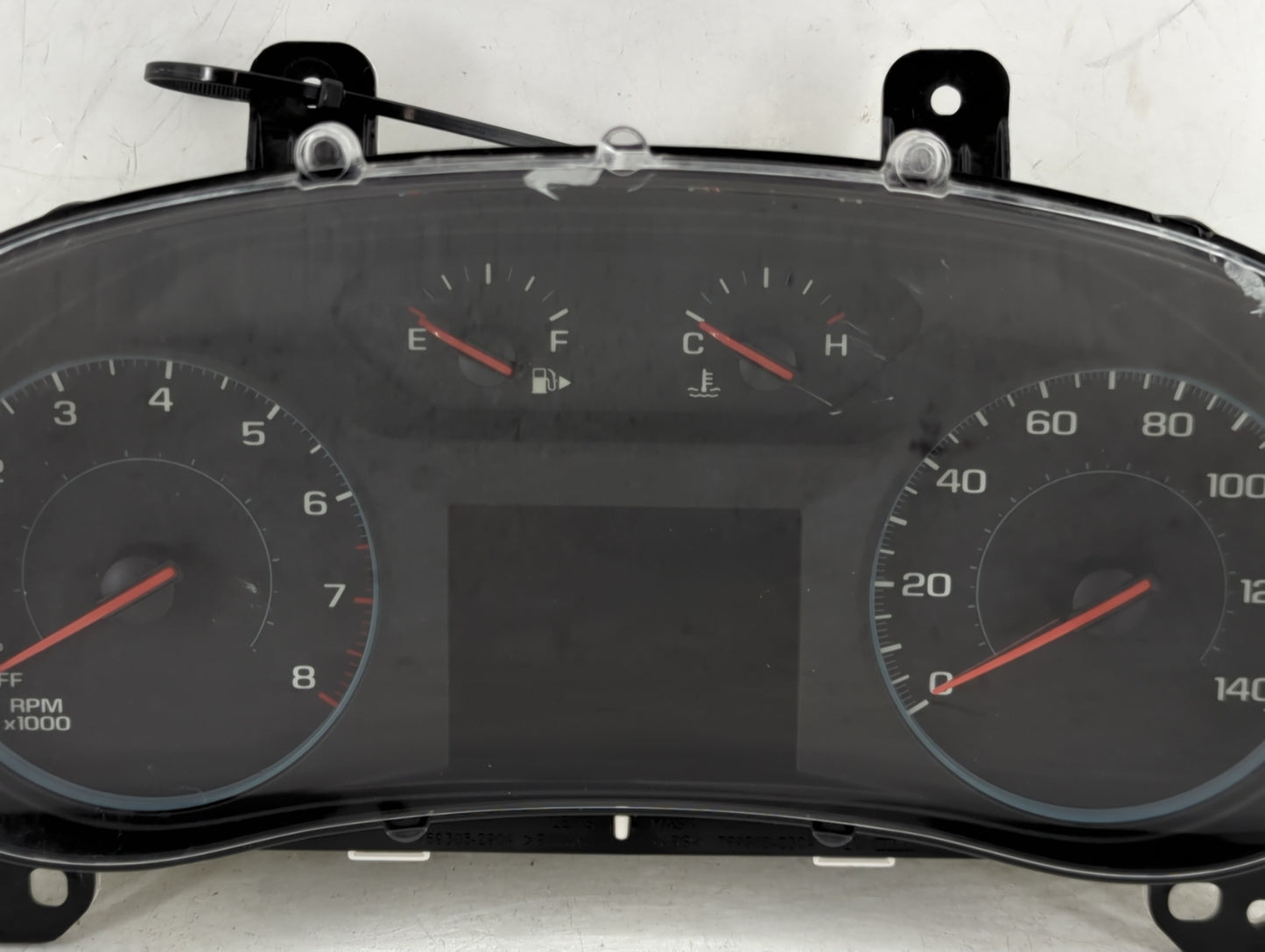 2019 Chevrolet Malibu Instrument Cluster Speedometer Gauges P/N:84524327 6218277A43270165 Miles: Fits OEM Used Auto Parts - 