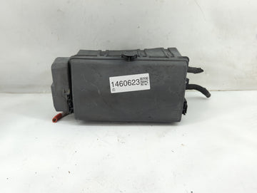 2019 Chevrolet Malibu Fusebox Fuse Box Panel Relay Module P/N:13500118 13500119, 13500114, 13500128, 13500127, 812461952 Fit