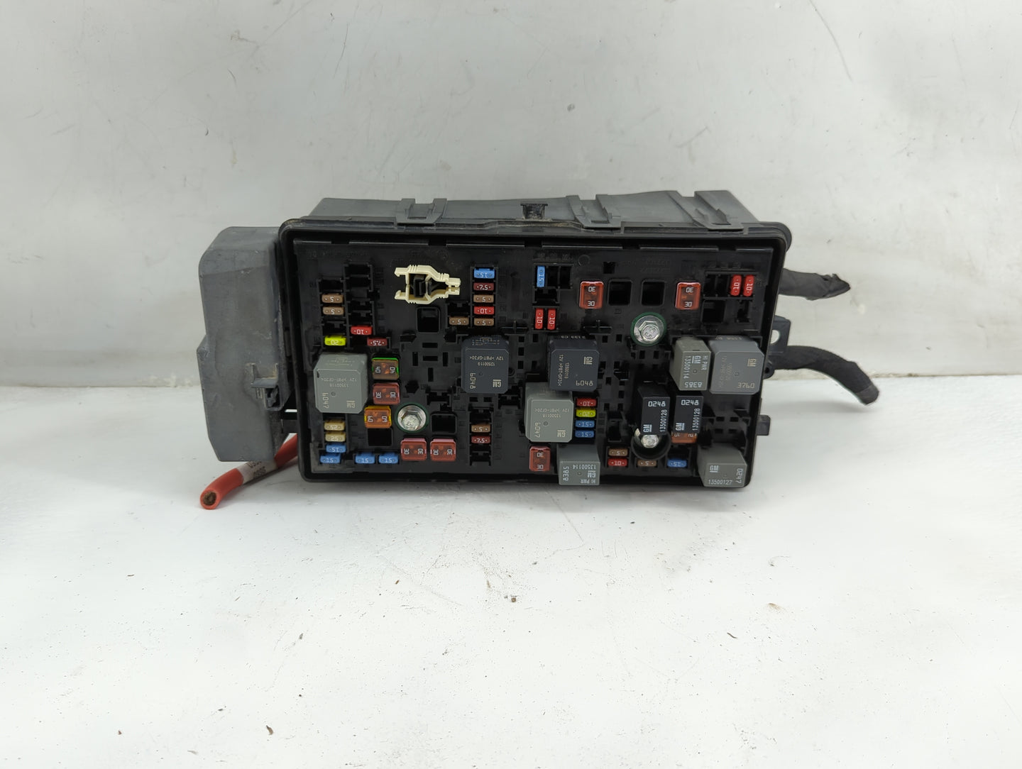 2019 Chevrolet Malibu Fusebox Fuse Box Panel Relay Module P/N:13500118 13500119, 13500114, 13500128, 13500127, 812461952 Fit