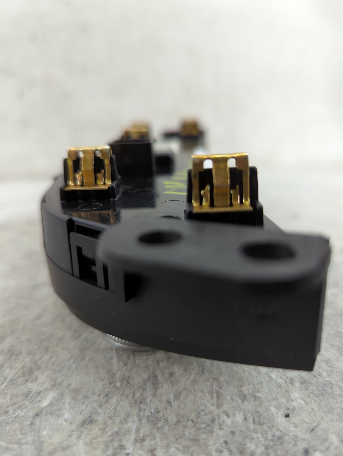 2019-2021 Chevrolet Malibu Climate Control Module Temperature AC/Heater Replacement P/N:84426649 7370200000000X Fits OEM Use