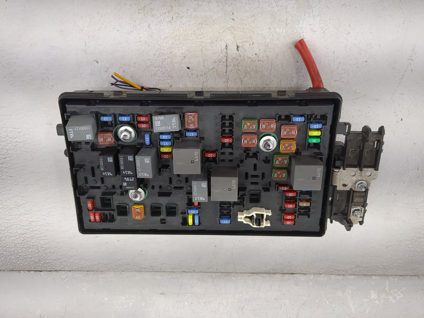2019 Chevrolet Malibu Fusebox Fuse Box Panel Relay Module P/N:13500114 13500128, 13500127, 13500113, 13500122, 13468934 Fits